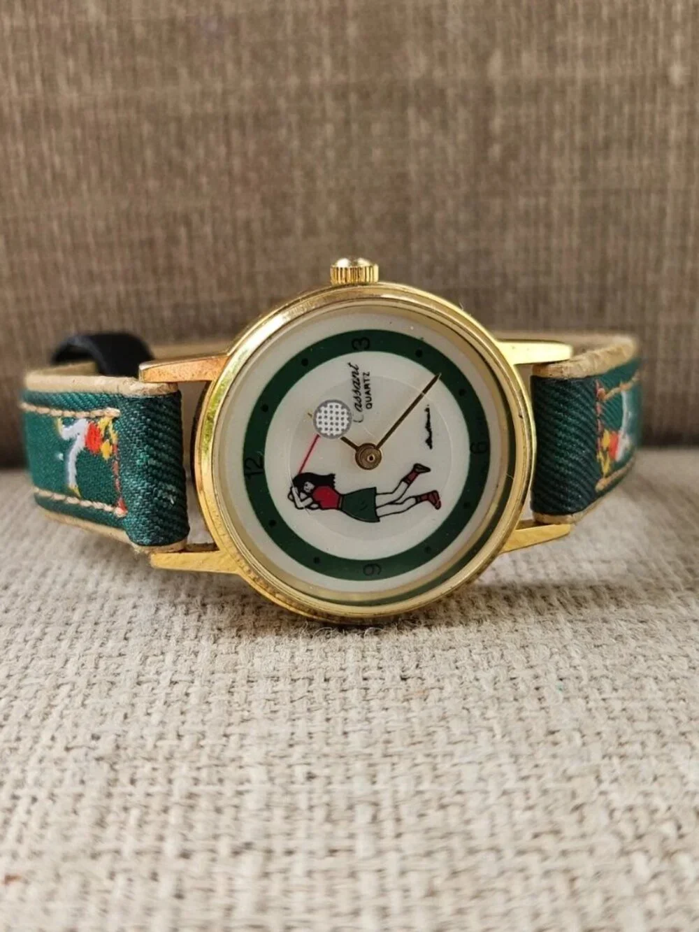 Vintage Cassant Quartz Wristwatch Ladies Golf Face Orbit Second Hand Watch
